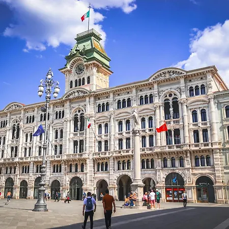 בית אירוח Piazza Unita 15 Min Walk - Design, Netflix E Wifi טריאסטה